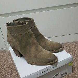 Steve Madden Faander Boots